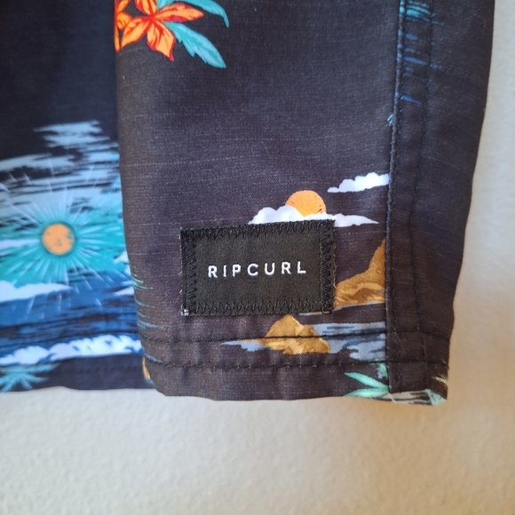 Rip Curl Mens Dreamer Volley Boardshorts. Size XL - Picture 4 of 7